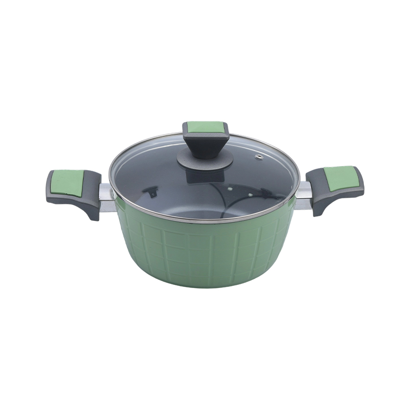 Casserole Alúmanam brionnaithe le Balla Mór Uigeachtáilte